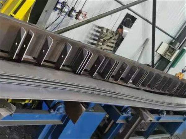 鋼結(jié)構(gòu)部件